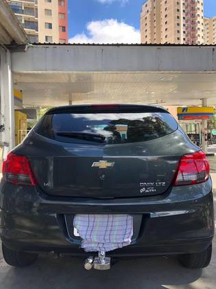 CHEVROLET ONIX 1.4 MPFI LTZ 8V FLEX 4P MANUAL CHEVROLET ONIX 1.4 MPFI LTZ 8V FLEX 4P MANUAL